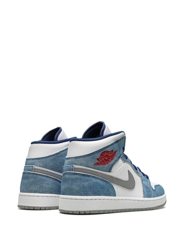 19372318_43212891_1000-1.jpg Jordan Air Jordan 1 Mid “French Blue” sneakers