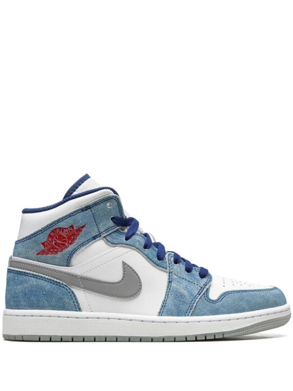 19372318_43213864_1000.jpg Jordan Air Jordan 1 Mid “French Blue” sneakers