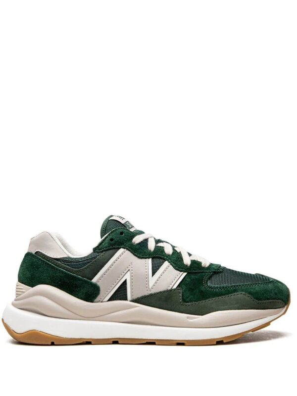 19374026_42540800_1000-1.jpg New Balance 57/40 low-top sneakers