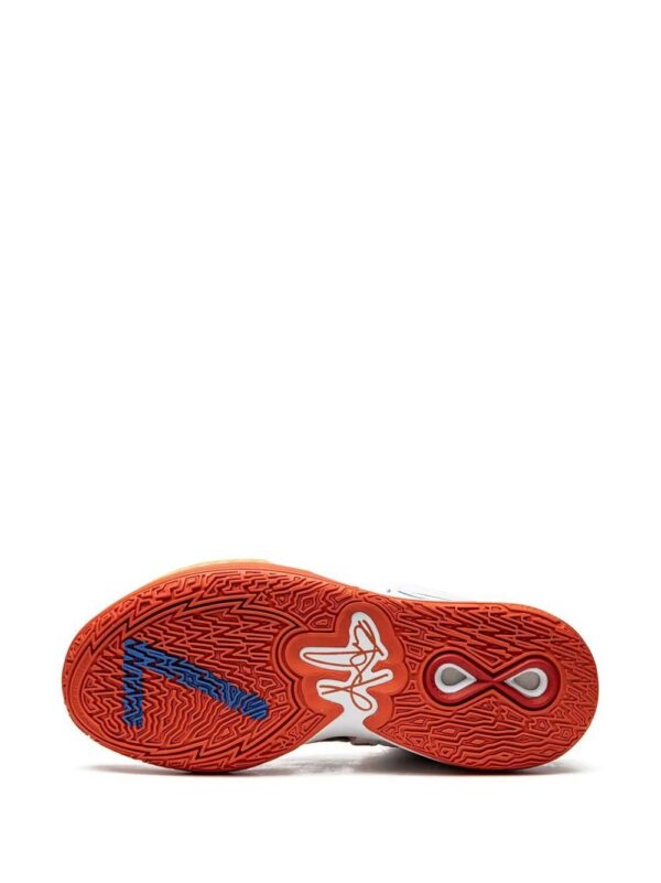 19378053_42534007_1000-1.jpg Nike Kyrie Infinity high-top sneakers