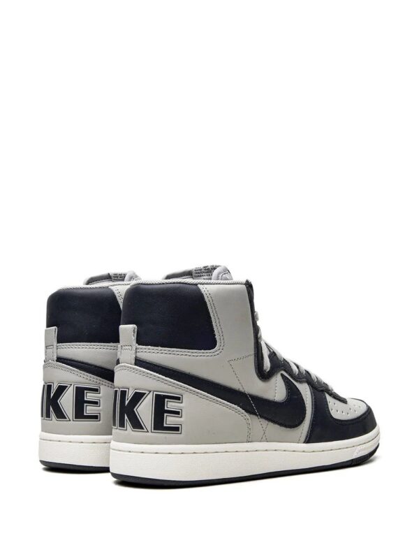 19387094_43598221_1000-1.jpg Nike Terminator High sneakers