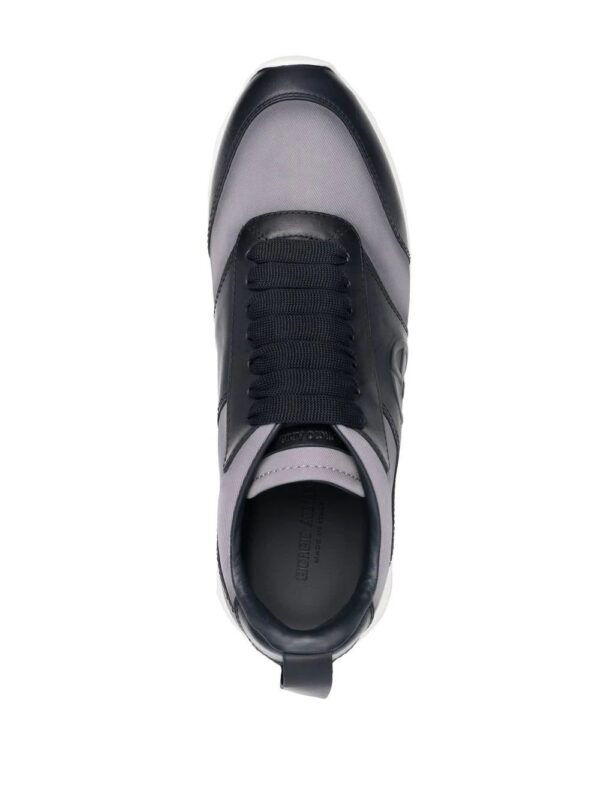 19389726_42652013_1000-1.jpg Giorgio Armani panelled low-top sneakers