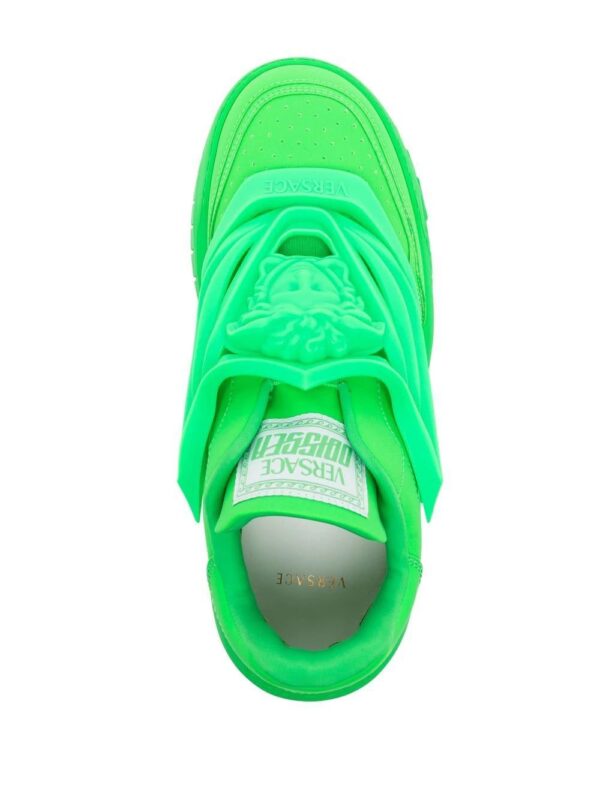19411003_43699365_1000.jpg Versace Medusa Head low-top sneakers