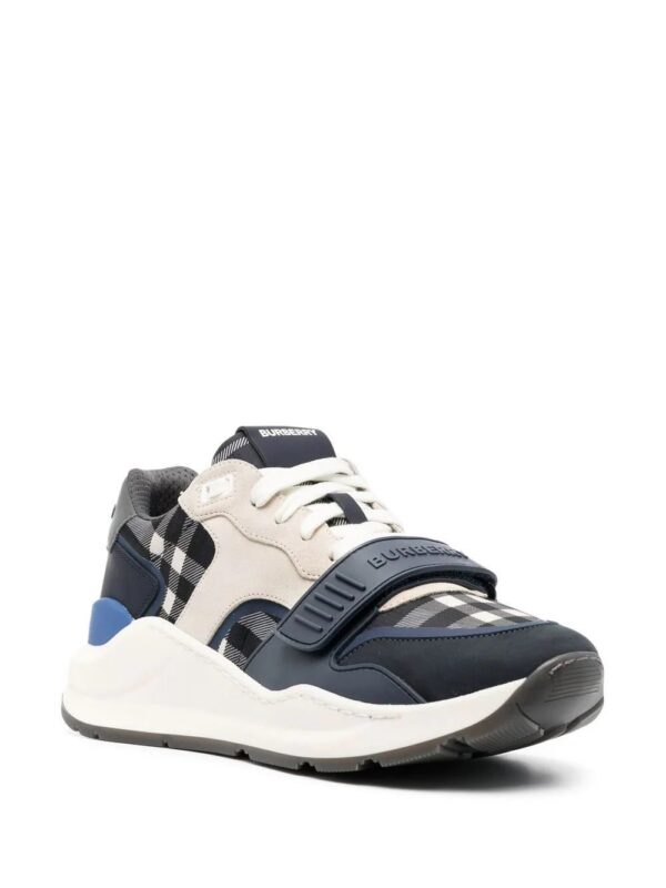 19432856_43190258_1000-1.jpg Burberry Ramsey low-top sneakers