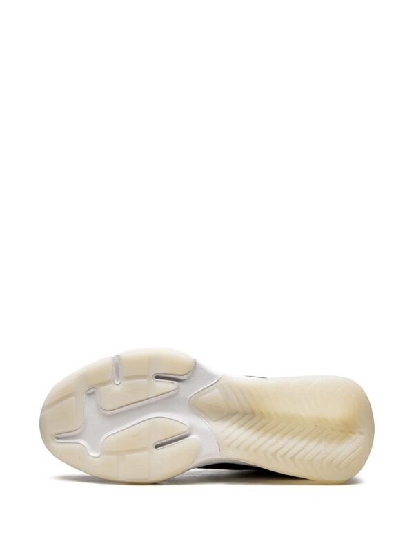 19435381_43263707_1000-1.jpg Jordan Jordan Air 200E sneakers