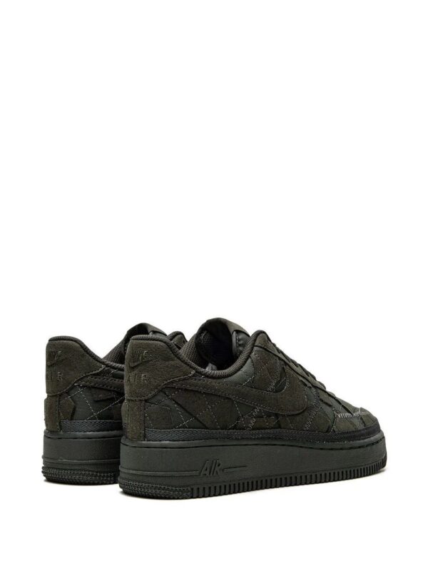 19456388_43477968_1000-1.jpg Nike x Billie Eilish Air Force 1 Low "Sequoia" sneakers