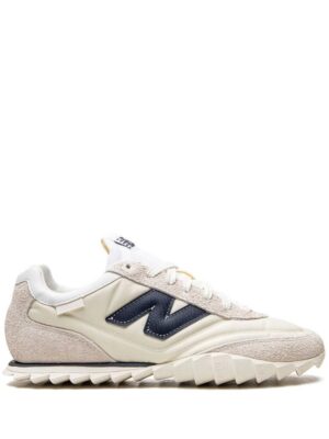 19465779_43361995_1000.jpg New Balance RC30 low-top sneakers