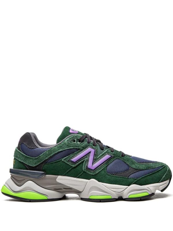 19469721_43360599_1000-1.jpg New Balance 9060 low-top sneakers