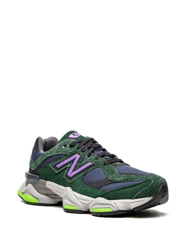 19469721_43360617_1000-1.jpg New Balance 9060 low-top sneakers
