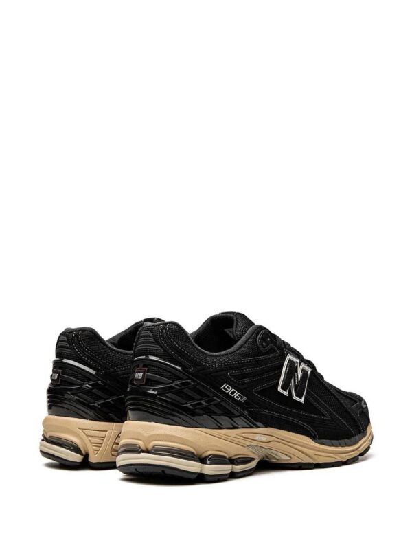 New Balance  1906R low-top sneakers