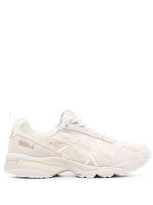 19479184_43639220_1000-1.jpg ASICS low-top lace-up sneakers