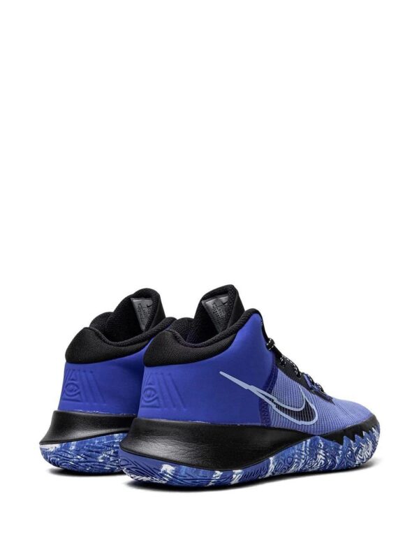 19483802_43408203_1000-1.jpg Nike Kyrie Flytrap IV sneakers