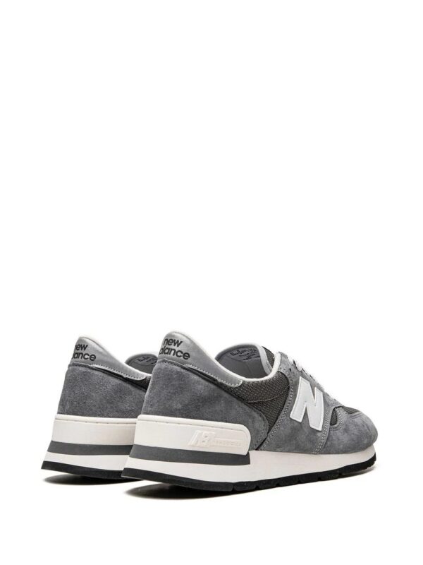 19492512_43431708_1000-1.jpg New Balance 990 Made in USA sneakers