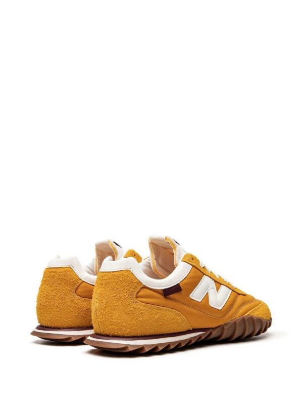 19492514_43408670_1000-1.jpg New Balance x Donald Glover RC30 "Golden Hour" sneakers