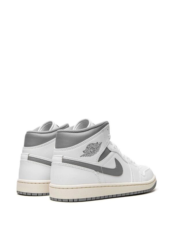 19493391_43385333_1000-1.jpg Jordan Air Jordan 1 Mid "White/Stealth Grey" sneakers