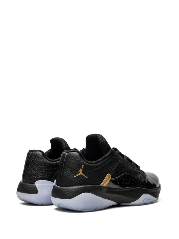 19493393_43408818_1000-1.jpg Jordan Jordan 11 CMFT Low sneakers