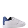 19495223_43450334_1000.jpg Armani Exchange logo-embossed low-top sneakers