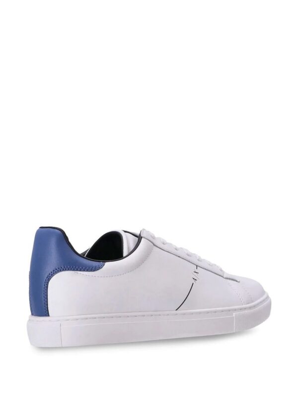 19495223_43450334_1000.jpg Armani Exchange logo-embossed low-top sneakers