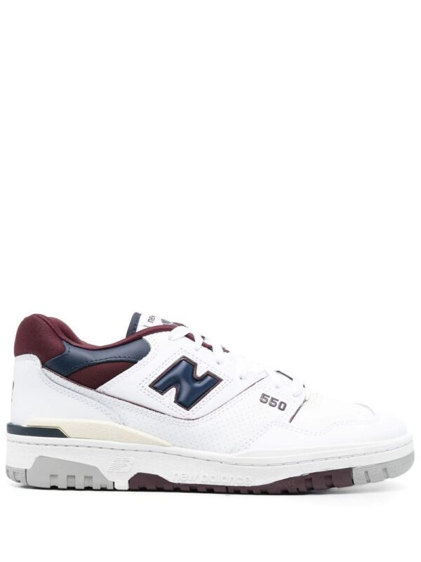 19541517_43585864_1000-1.jpg New Balance 550 low-top sneakers