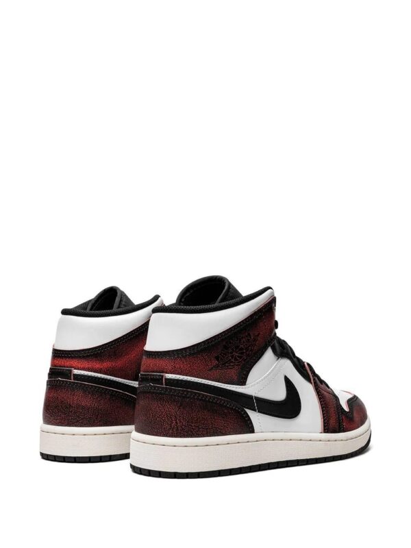 19557574_43596586_1000-1.jpg Jordan Air Jordan 1 Mid SE sneakers