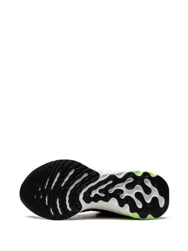 19619588_43748796_1000-1.jpg Nike React Infinity Run Flyknit 3 sneakers