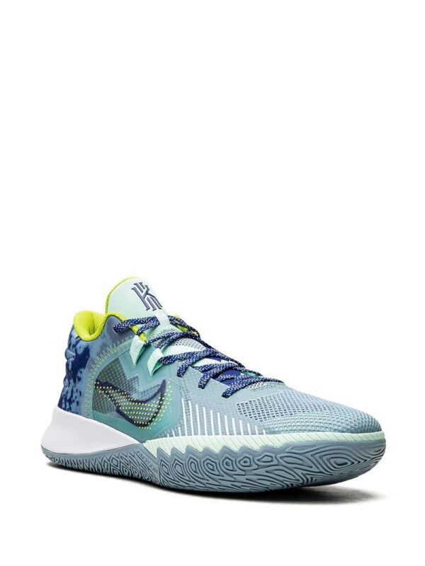 19621032_43751169_1000-1.jpg Nike Kyrie Flytrap V sneakers