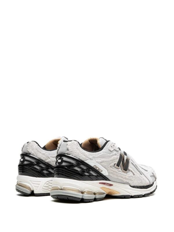 19694941_43942192_1000-1.jpg New Balance 1906R low-top sneakers