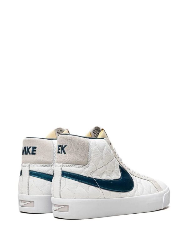 Nike  X Eric Koston SB Blazer Mid sneakers