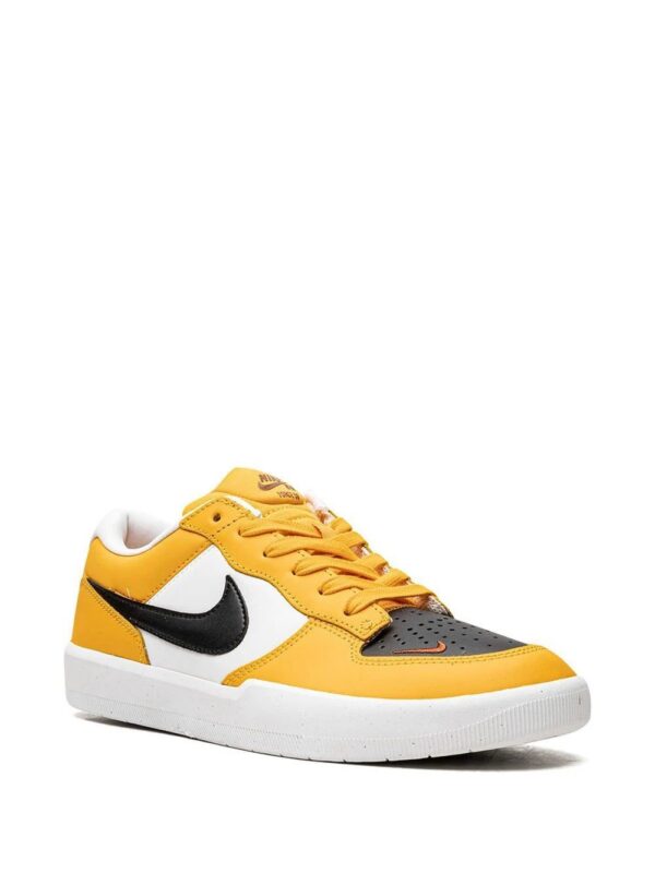 19721225_44085976_1000.jpg Nike SB Force 58 sneakers