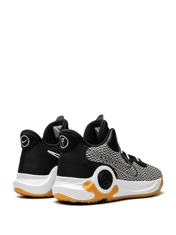 19767046_44205796_1000.jpg Nike KD Trey 5 IX low-top sneakers