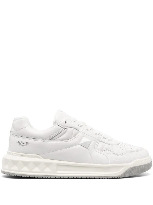 19937146_44837239_1000.jpg Valentino Garavani One Stud leather sneakers