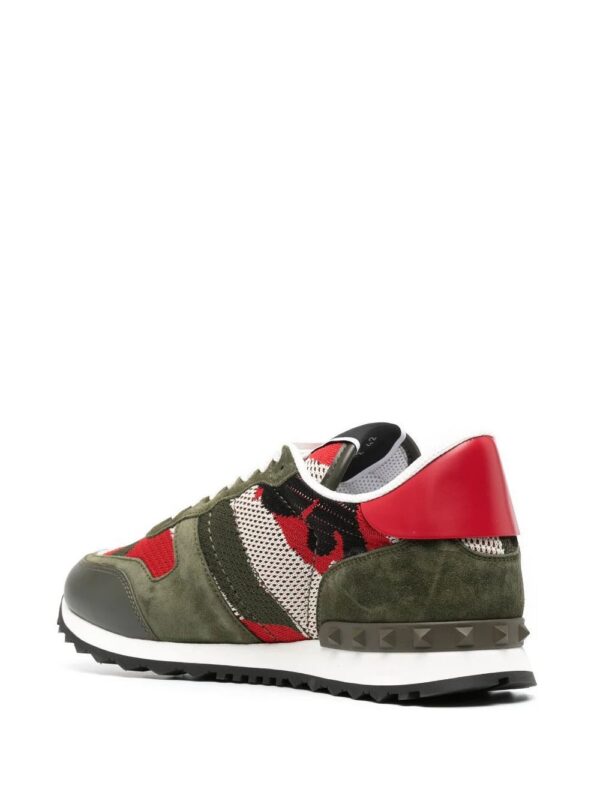 19948117_44905981_1000.jpg Valentino Garavani Camouflage Rockrunner low-top sneakers