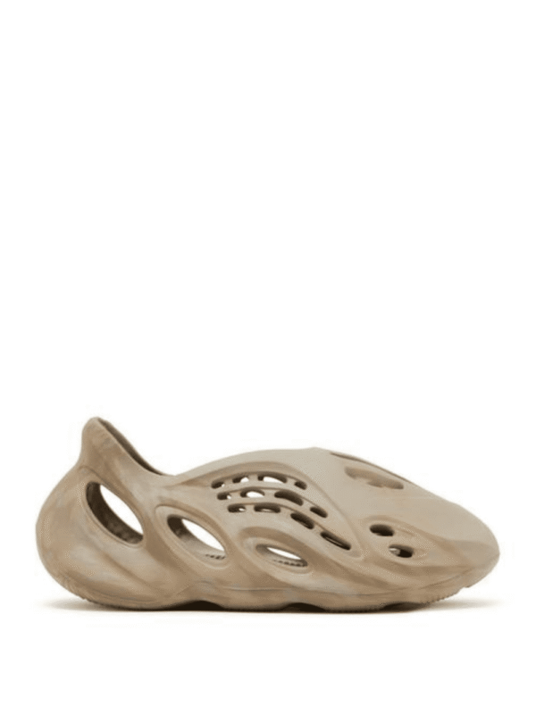 1_1559d8f2-b9b1-4afa-9ea0-42b3fd96c4c9.png Yeezy Foam Runner 'Stone Sage'