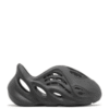 1_25137104-a30f-4ee9-b39c-c6121746ddfa.png Yeezy Foam Runner Kids 'Onyx'