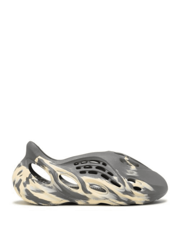 1_2556756e-bdad-4d37-ba89-5c2e66bb6268.png Yeezy Foam Runner 'MXT Moon Grey'