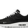 21062678_61158532_1000.jpg Nike Air Max 1 "DSM" sneakers