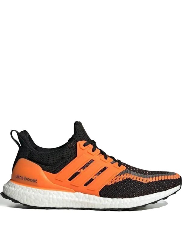 adidas  Ultraboost DNA trainers