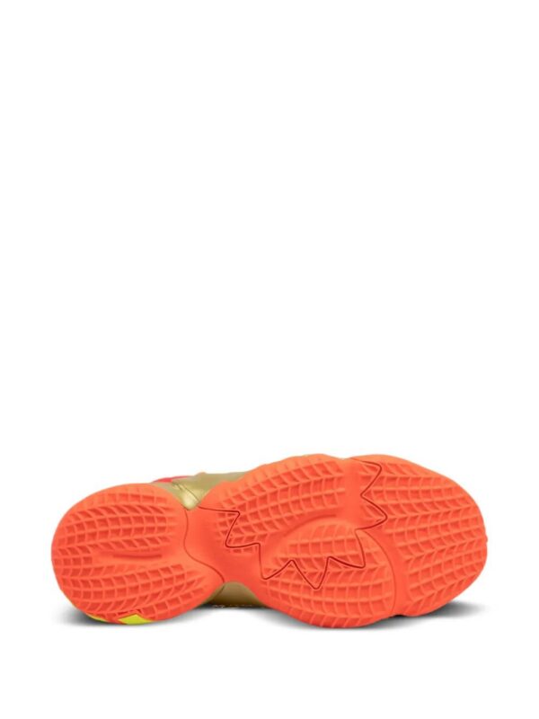 21687600_61289525_1000.jpg adidas D.O.N. Issue 2 trainers