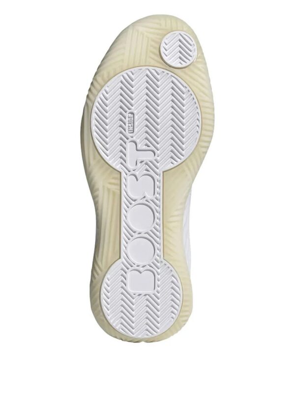 21841538_61142690_1000.jpg adidas Pro Boost Mid trainers