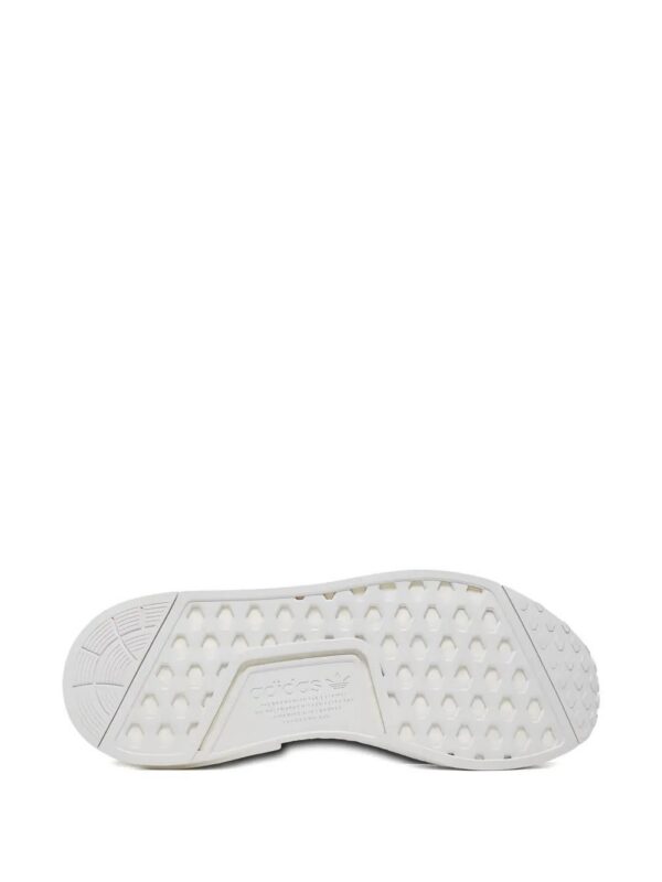 22440338_61151487_1000.jpg adidas NMD R1 Primeknit sneakers