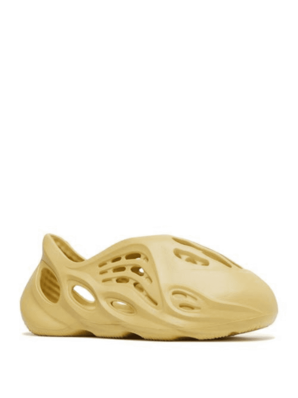 Yeezy Foam Runner Kids 'Sulfur'