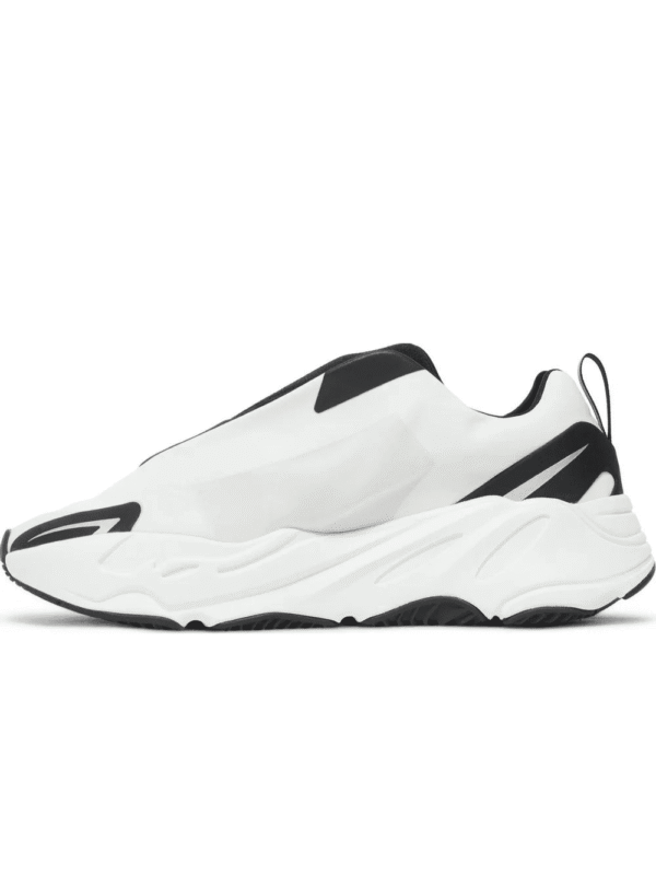 2_1688a88a-30f0-4d77-a88f-80000f7ae730.png Yeezy Boost 700 MNVN Laceless 'Analog'