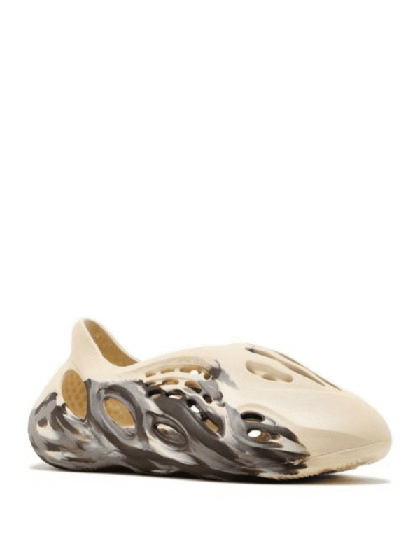2_5d832239-53a2-489e-aa52-fa2dfdfbe569.png Yeezy Foam Runner 'MX Cream Clay'