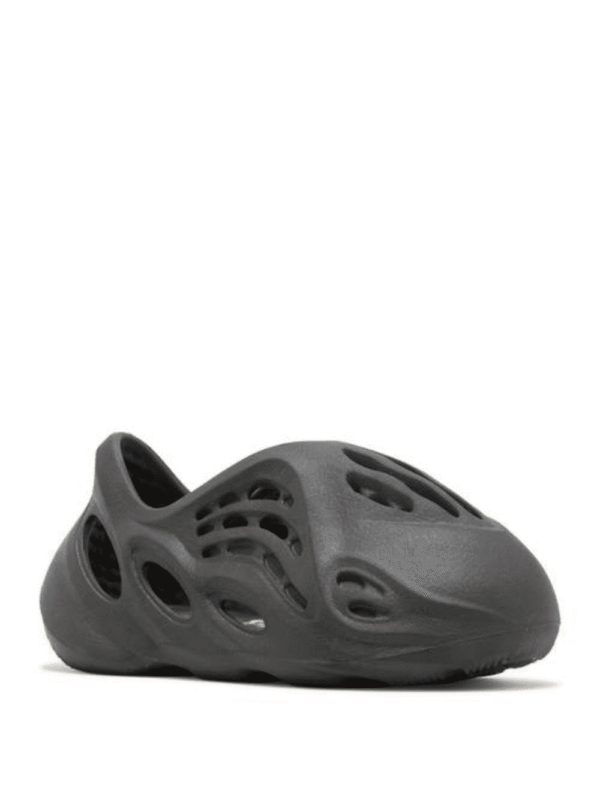 2_b001d815-287e-439f-b592-d9852356eb57.png Yeezy Foam Runner Kids 'Onyx'