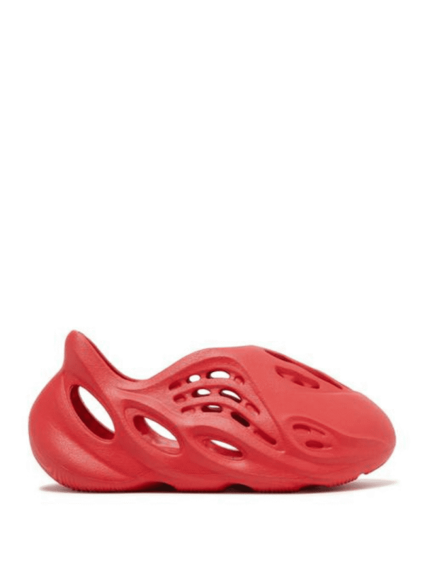 2_b3cbd011-17d6-4513-a86b-10d8e3e2bf8b.png Yeezy Foam Runner Kids 'Vermilion'