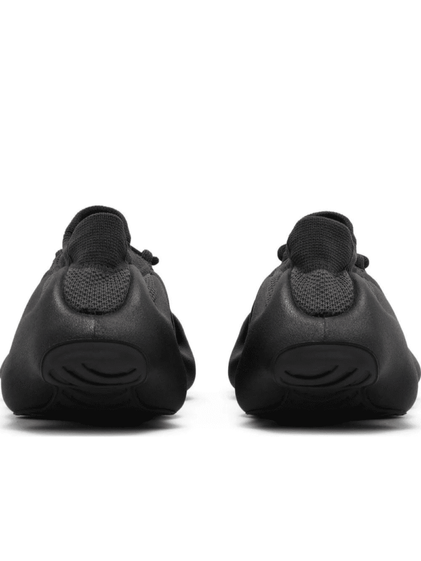 2_c0cdcca8-3a51-47f6-8ab6-6d67e74c78b7.png Yeezy 450 'Dark Slate'