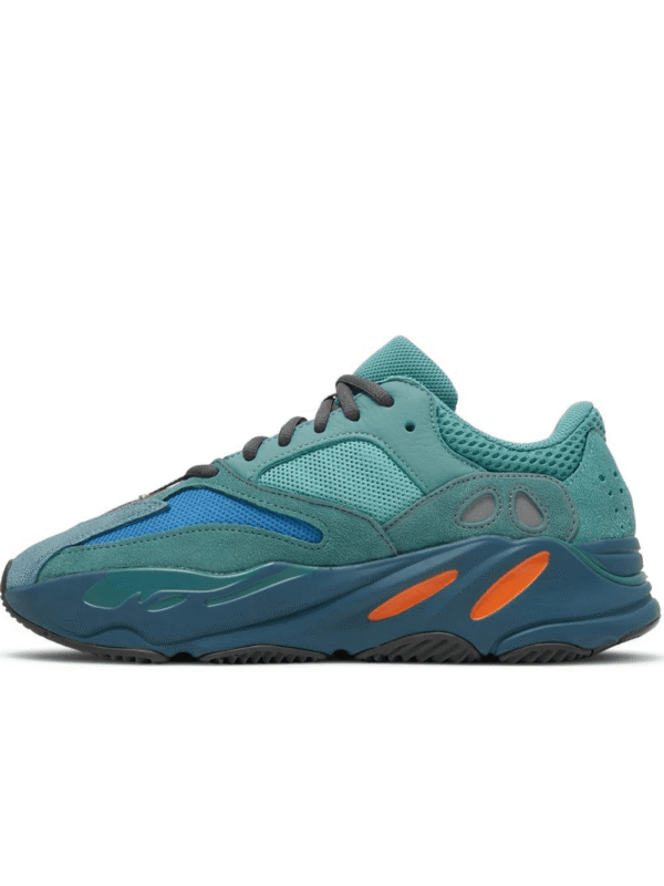 2_e2375df4-8b02-41a8-a157-a20fa49fd3a0.png Yeezy Boost 700 'Faded Azure'