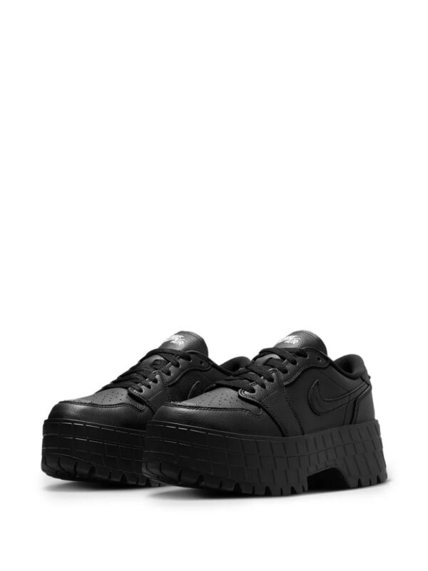 Jordan  Air Jordan 1 Brooklyn "Black/White/Metallic Black" sneakers
