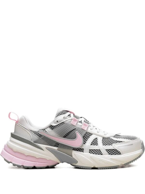 31438936_61115668_1000.jpg Nike V2K Run "Pink Foam" sneakers