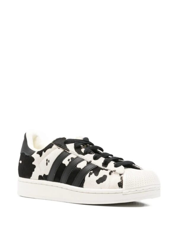 31605236_61170393_1000.jpg adidas Superstar animal-print sneakers